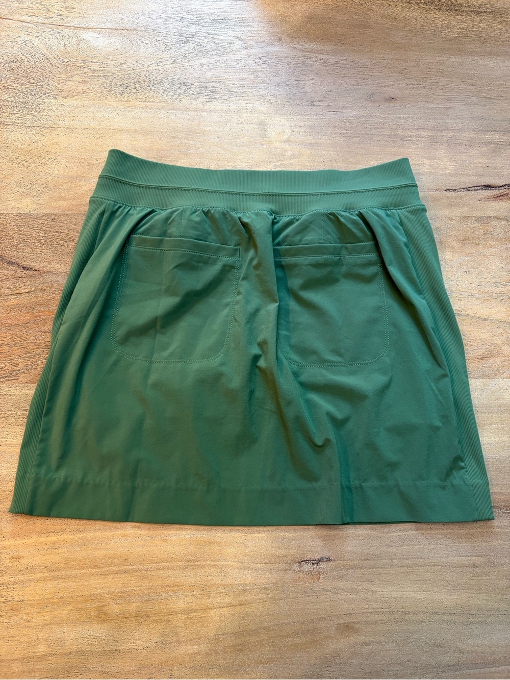 Athleta Brooklyn Skort 16” Sz 6 Sage Green Golf Tennis Skirt Pockets - Picture 4 of 8